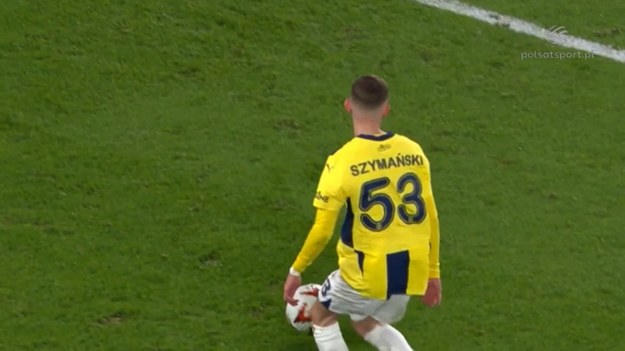 Asysta Sebastiana Szymańskiego przy golu Youssefa En-Nesyriego w meczu Fenerbahce - Anderlecht.

Pełne mecze Ligi Europy obejrzeć można w kanałach sportowych Polsatu. 
