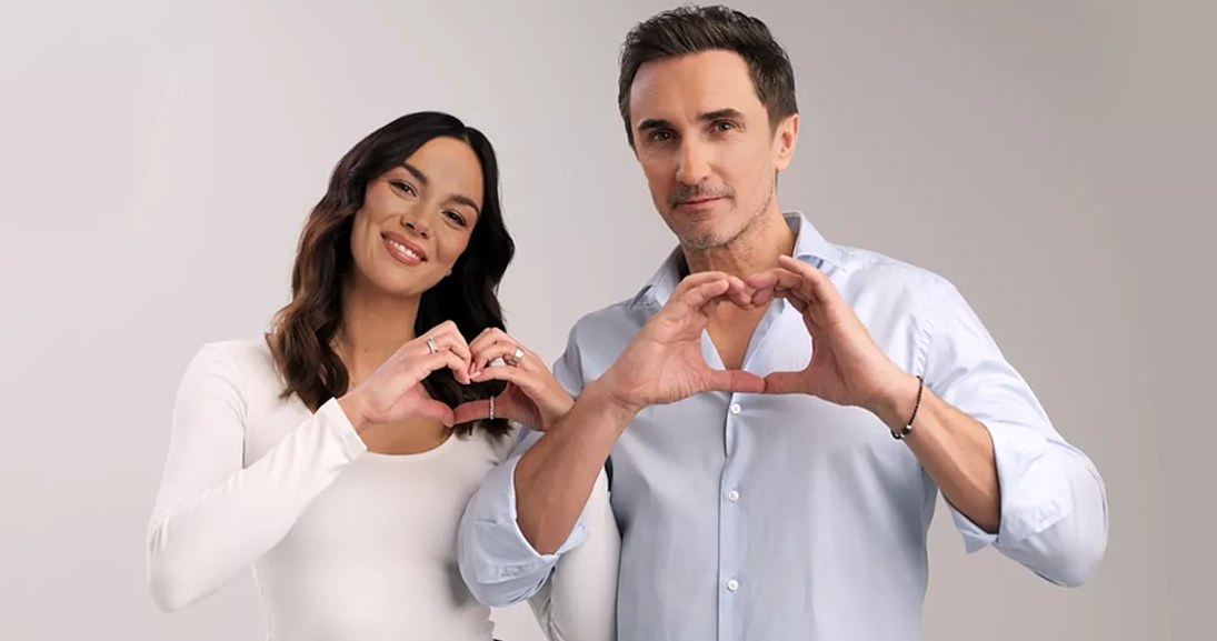 "(P)okaż serce": Paulina Krupińska i Sebastian Karpiel-Bułecka w spocie kampanii
