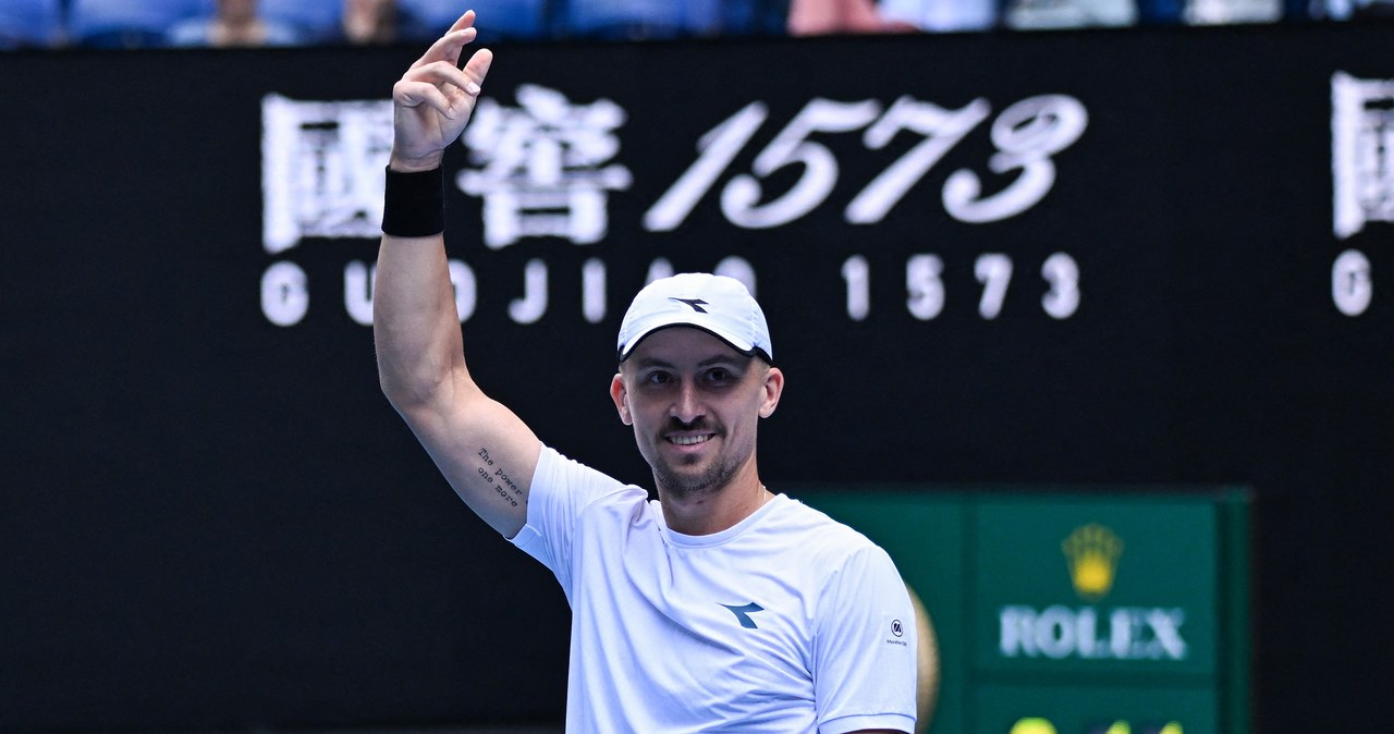 Polak lepszy od mistrza Roland Garros. Cudowny triumf na Wimbledonie
