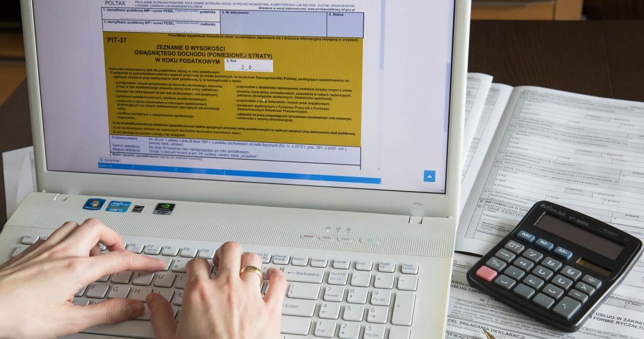 Pracodawcy mają więcej czasu. Do kiedy w tym roku muszą wydać PIT-11?