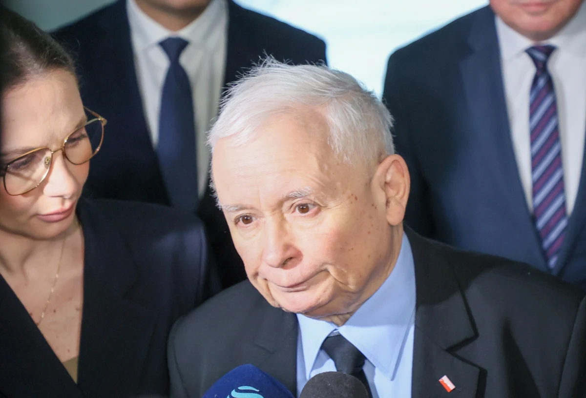 "Polska albo będzie liderem budowy europejskiego porozumienia z administracją Donalda Trumpa, albo będzie inspirować siły antyamerykańskie w Europie; Donald Tusk sygnalizuje, że woli być liderem antyamerykańskiej europejskiej rebelii" - napisał na platformie X prezes PiS Jarosław Kaczyński.