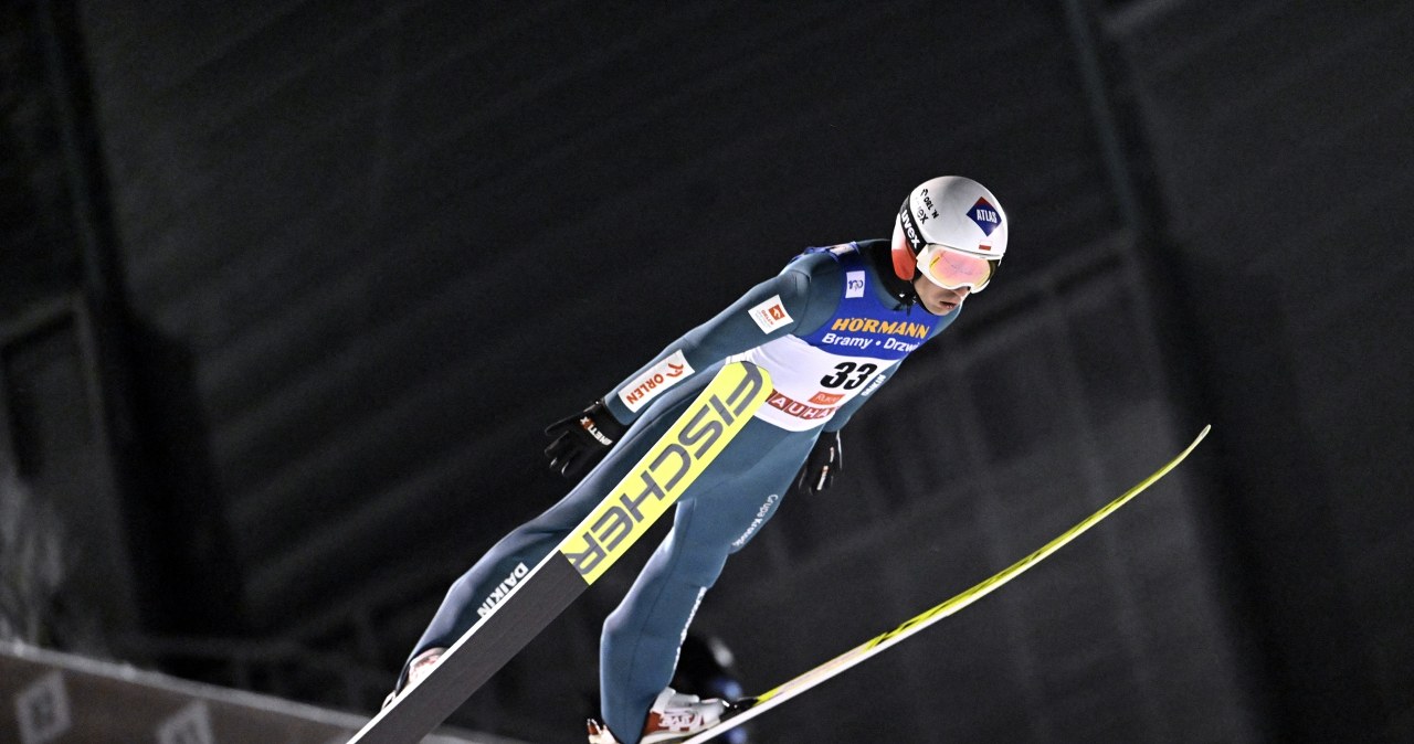 Przełomowy konkurs Stocha. Pierwszy taki w sezonie. Sensacyjne podium w Sapporo