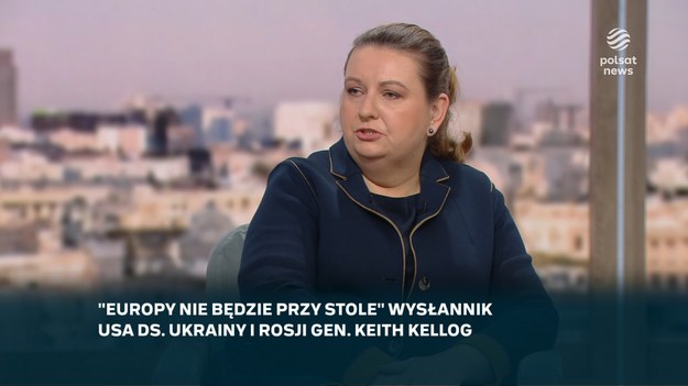 Do Warszawy w przyszłym tygodniu przyleci generał Keith Kellogg, specjalny wysłannik USA ds. Ukrainy i Rosji. W planach jest m.in. spotkanie z Andrzejem Dudą - przekazała Małgorzata Paprocka, szef Kancelarii Prezydenta, w niedzielnym "Śniadaniu Rymanowskiego w Polsat News i Interii". Generał Keith Kellogg to specjalny wysłannik prezydenta USA ds. Ukrainy i Rosji. Na kończącej się Konferencji Bezpieczeństwa w Monachium zapowiedział, że "Europy nie będzie bezpośrednio przy stole negocjacyjnym w sprawie zakończenia wojny w Ukrainie", co wywołało poruszenie na Starym Kontynencie. Jak wyjaśnił stanie się tak, ponieważ Stany Zjednoczone "nie chcą powtórki z Mińska", gdzie przy stole siedziało wiele osób, a na koniec zabrakło trwałych efektów. Niektórzy europejscy politycy obawiają się, że ich głos w sprawie Ukrainy nie będzie brany pod uwagę, do czego odniosła się Małgorzata Paprocka. - Przecież w przyszłym tygodniu gen. Kellogg będzie gościł w Warszawie, ma zaplanowane spotkania. Ewidentnie chce się w głos Polski również wsłuchać - powiedziała szefowa prezydenckiej kancelarii. Jak stwierdziła Paprocka, o planowanej wizycie Kellogga prezydent mówił podczas briefingu po spotkaniu z szefem Pentagonu. Wtedy jednak nie padły czasowe ramy, kiedy mogłoby się to zdarzyć. - Mamy wizytę wiceprezydenta Vance'a, mamy wizytę szefa Pentagonu, mamy zaplanowaną wizytę pana generała. Naprawdę trzeba do tej sprawy podchodzić z absolutnym spokojem - podkreśliła.