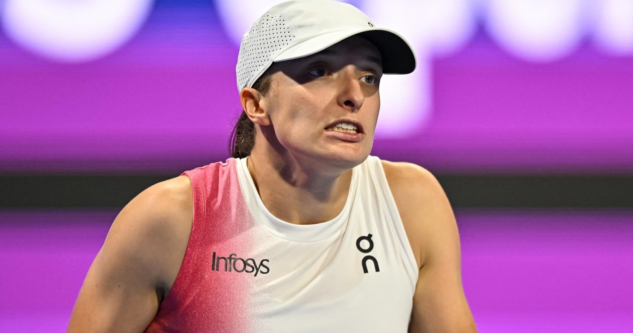 Niestety, potwierdzają się złe wieści dla Igi Świątek. To już oficjalne, Sabalenka ma co świętować