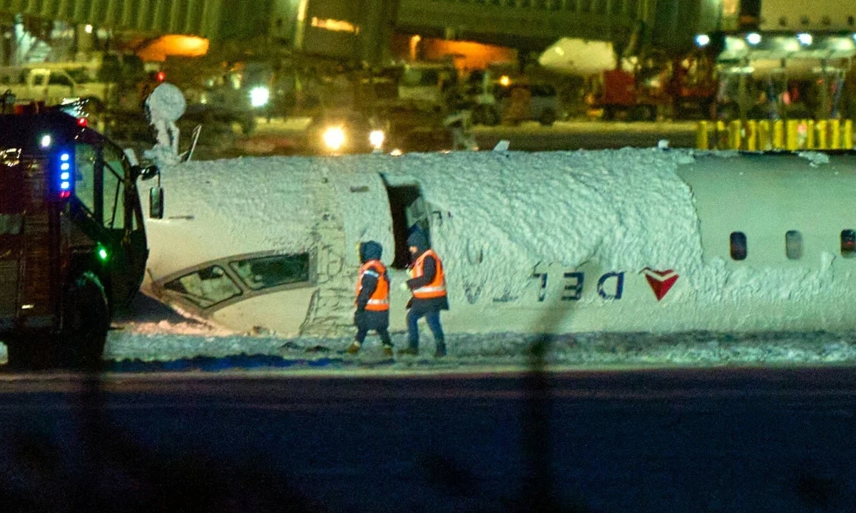 Katastrofa samolotu linii Delta Airlines na lotnisku w kanadyjskim Toronto. Z najnowszych informacji wynika, że rannych zostało 18 osób, w tym dziecko. Na pokładzie było 80 osób. Wszyscy zostali ewakuowani.