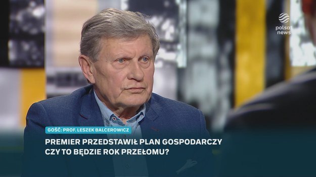 - W większości krajów o gospodarce rynkowej koleje są prywatne. To jest pokłosie socjalizmu, takie skojarzenie - mówił Leszek Balcerowicz pytany w programie "Najważniejsze pytania" o państwowe inwestycje w kolej. Pytany przez Piotra Witwickiego o to, które kraje mają prywatną kolej, wymienił jednak tylko Stany Zjednoczone.