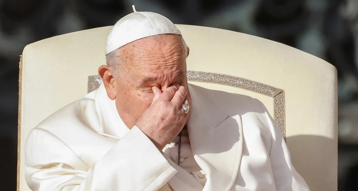 Odwołano kolejne uroczystości, które z udziałem papieża miały odbyć się w sobotę i niedzielę. Piąty dzień Franciszek jest hospitalizowany w rzymskiej Poliklinice Gemelii. Według komunikatów z Watykanu leczenie potrwa dłużej. Papież cierpi na skomplikowaną infekcję dróg oddechowych, ale nie ma gorączki, a jego stan jest stabilny - informuje Stolica Apostolska.