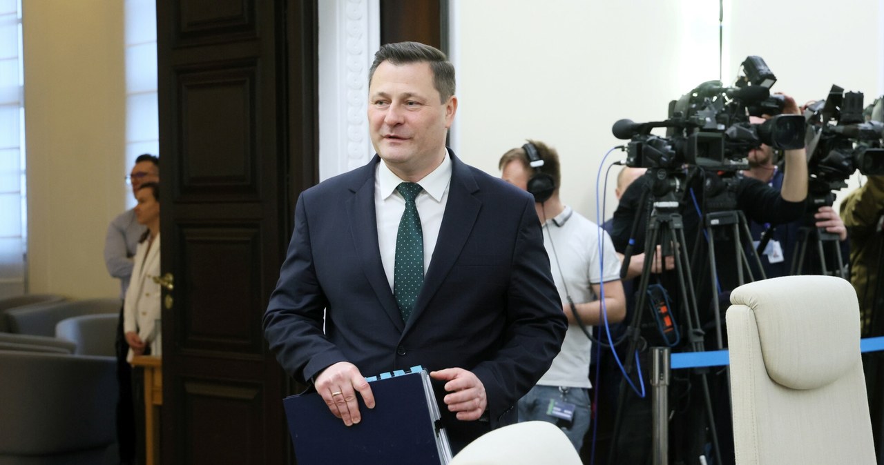 Kolejne podejście do przyjęcia kontrowersyjnego programu dopłat do kredytów. Projekt wpisany na listę prac rządu