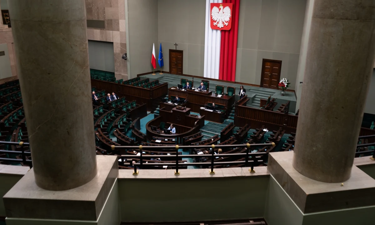 Najpóźniej w przyszłym tygodniu politycy Polski 2050 złożą w Sejmie kolejny projekt ustawy o odpolitycznieniu spółek Skarbu Państwa - dowiedział się dziennikarz RMF FM Kacper Wróblewski.