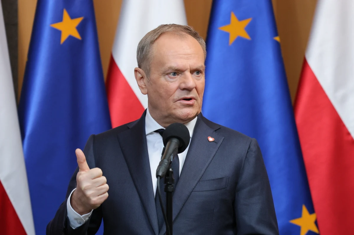 "Jarosławie, to ostatni moment, aby zmienić kandydata" - napisał w mediach społecznościowych Donald Tusk, zwracając się do Jarosława Kaczyńskiego. Premier zwrócił uwagę na słowa Karola Nawrockiego, kandydata na prezydenta popieranego przez PiS. 