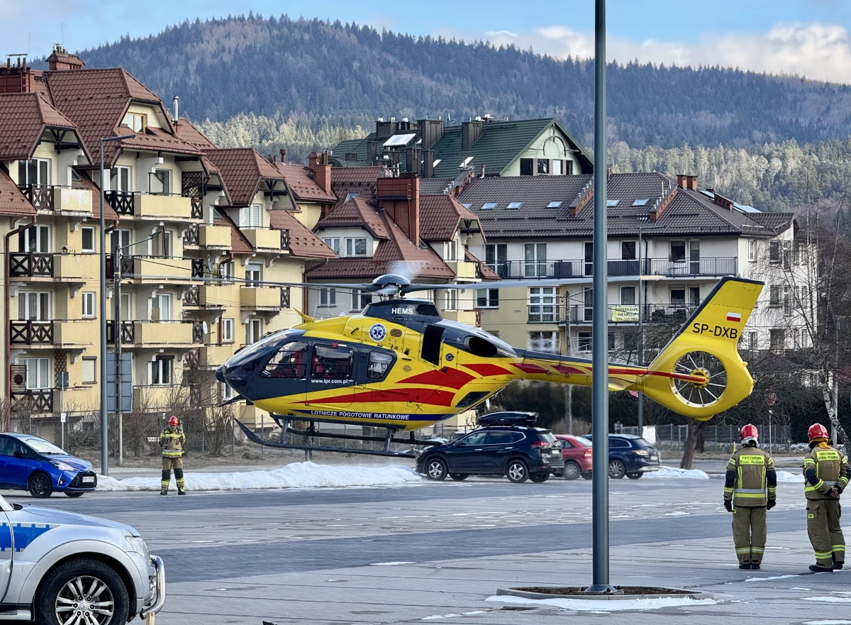 Poważny wypadek na stoku w Krynicy-Zdroju. Nastolatek uderzył podczas zjazdu w armatkę śnieżną. 