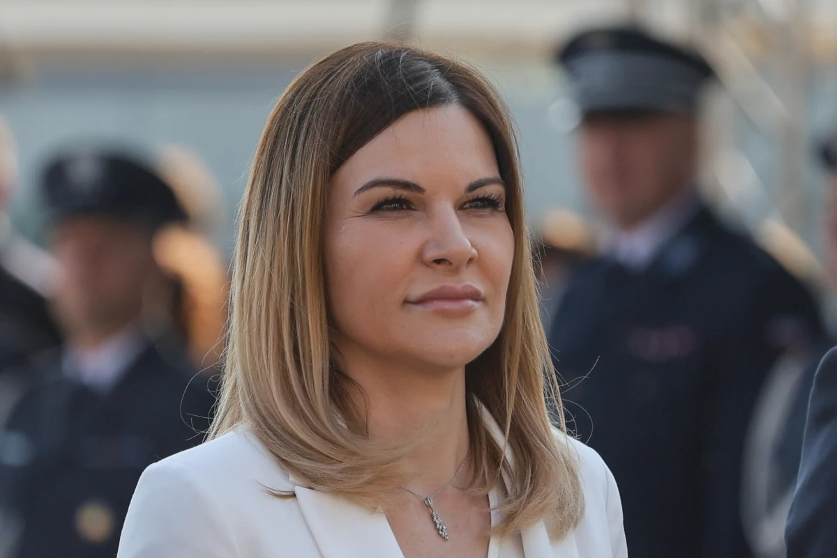 Szefowa CBA Agnieszka Kwiatkowska-Gurdak złożyła rezygnację - dowiedziało się RMF FM. Premier Donald Tusk przyjął dymisję urzędniczki. Obowiązki szefa CBA będzie wykonywał Tomasz Strzelczyk. 