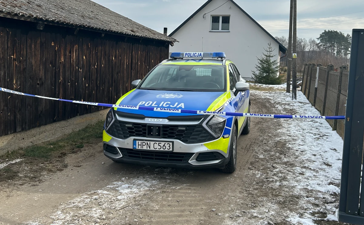 Poszukiwania niezidentyfikowanego obiektu w okolicach pomorskiego Czerska zakończone. "Grupa nurków specjalizująca się w poszukiwaniach podwodnymi dokładnie sprawdziła staw. Nie ujawniono żadnych przedmiotów, ani śladów mogących mieć znaczenie dla postępowania" - powiedziała RMF FM Magdalena Zblewska, oficer prasowa chojnickich policjantów. Były podejrzenia, że może się tam znajdować kosmiczny śmieć, który w środę rano wpadł do stawu. Chodzi o fragment rakiety Falcon 9.