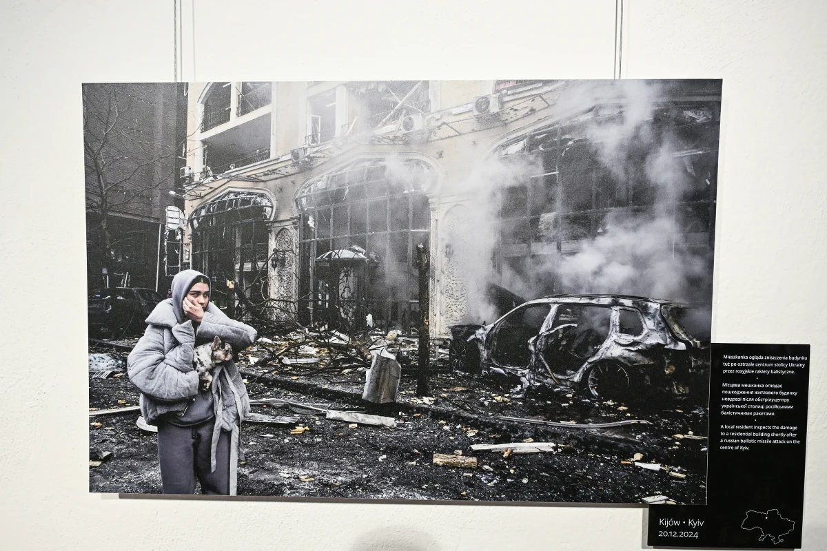 Do 5 maja będzie można oglądać w Muzeum Zachodniokaszubskim w Bytowie wystawę "Niedozobaczenia". Prezentowane są na niej prace kijowskiego fotografa Vladyslava Musiienki. 