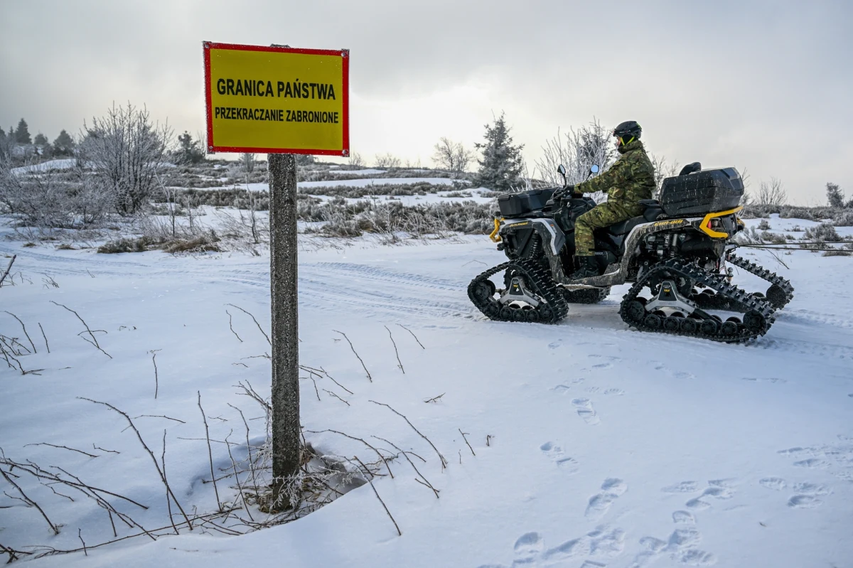 Posłowie uchwalili ustawę ograniczającą prawo do azylu. Zakłada ona możliwość wprowadzenia czasowego, terytorialnego ograniczenia przyjmowania wniosków o ochronę międzynarodową - jednorazowo nie dłużej na niż 60 dni.