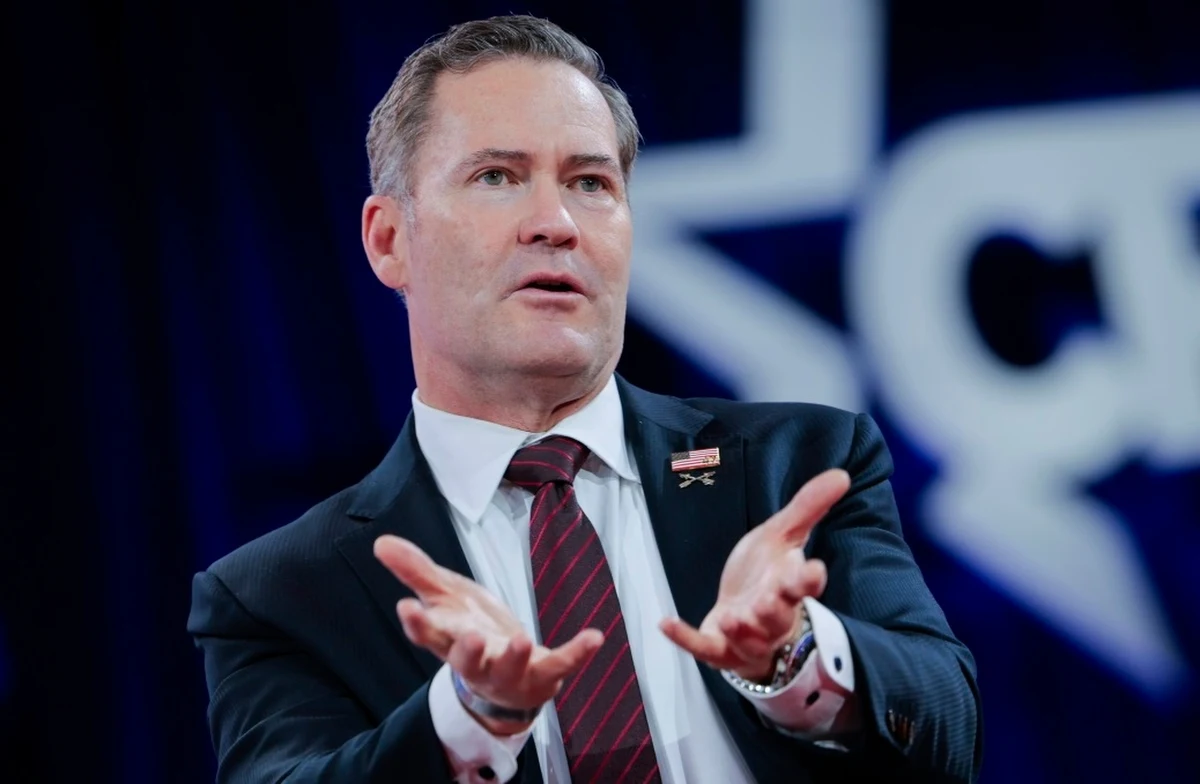 Prezydent Ukrainy Wołodymyr Zełenski "w bardzo krótkim czasie" podpisze umowę o dzieleniu z USA zysków z eksploatacji złóż naturalnych - tak uważa doradca ds. bezpieczeństwa narodowego Stanów Zjednoczonych Mike Waltz. Swoje zdanie wyraził w piątek. Stwierdził również, że to przyczyni się do zakończenia wojny w Europie - a to razem z kresem konfliktu na Bliskim Wschodzie spowoduje, że Donald Trump otrzyma pokojową nagrodę Nobla.