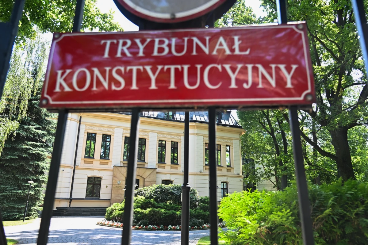 Sejm nie wybrał w piątek posła PiS Marka Asta oraz profesora nauk prawnych Artura Kotowskiego na sędziów Trybunału Konstytucyjnego. Obu kandydatów zgłosili posłowie PiS.