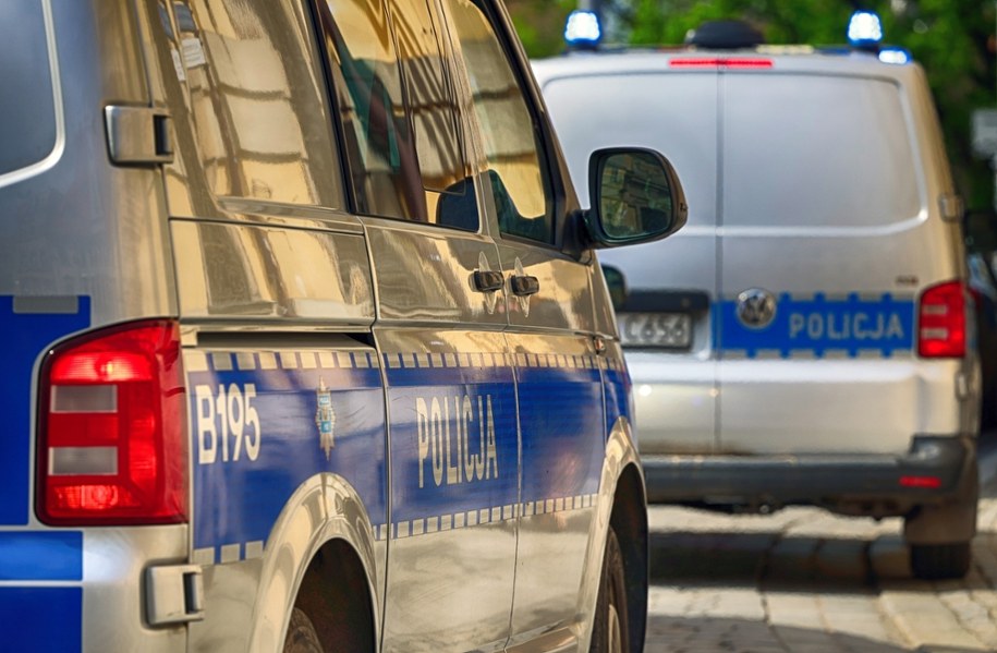 Bójka przed restauracją w Warszawie. Nie żyje 31-latek