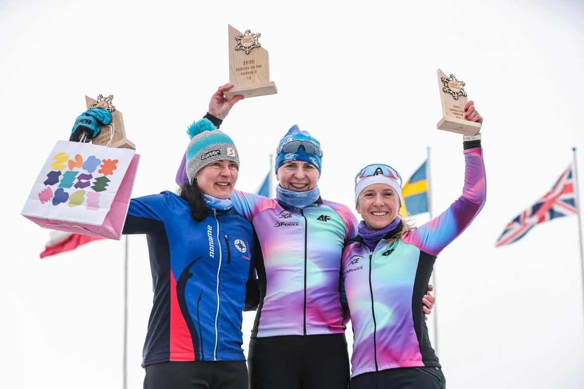 Dwie gwiazdy polskiego łyżwiarstwa szybkiego wystąpiły w najstarszym na świecie maratonie łyżwiarskim na naturalnym lodzie, który odbył się w fińskim Kuopio. Natalia Czerwonka wygrała na dystansie 52,5 kilometra, a Luiza Złotkowska była trzecia. 