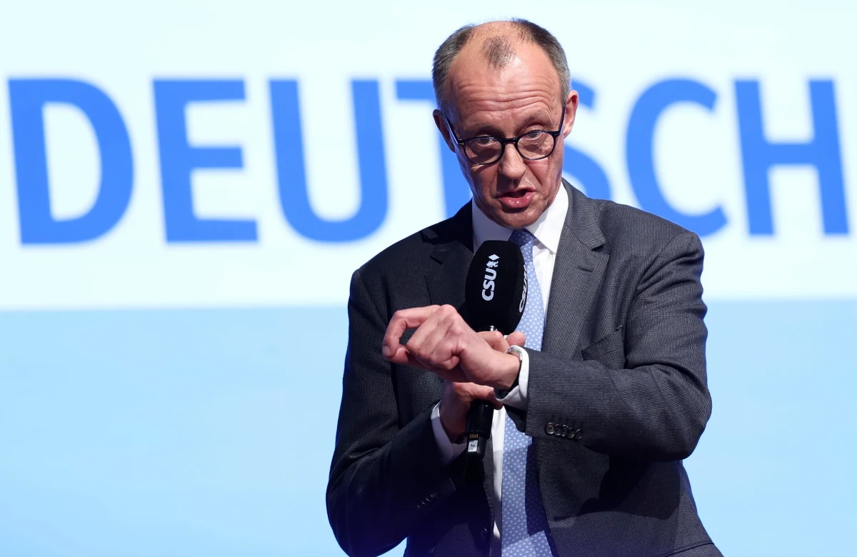 W Monachium zakończyła się kampania wyborcza partii chadeckich przed wyborami do Bundestagu. To właśnie ten blok ma według sondaży największe poparcie wśród naszych zachodnich sąsiadów. "Zostało niecałe 26 godzin. Wtedy koalicja sygnalizacji świetlnej w Niemczech przejdzie do historii" - zapowiadał kandydat na kanclerza, przewodniczący CDU Friedrich Merz.