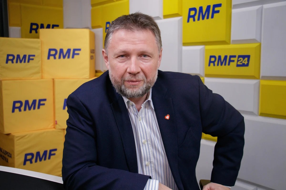 "Nie rozważaliśmy tego typu rozwiązania, zdecydowaliśmy się na bezpośrednie wsparcie przedsiębiorców. Na tym etapie nie będzie bonu turystycznego dla powodzian" - powiedział w Porannej rozmowie w RMF FM Marcin Kierwiński, polityk Koalicji Obywatelskiej. "Chcemy, by plan pomocy dla powodzian był mało inwazyjny. W kilku miejscach musimy wykupić teren, w środę będę prezentował program, który rozpisany jest na wiele lat" - dodał minister ds. odbudowy po powodzi, który był gościem Tomasza Terlikowskiego.