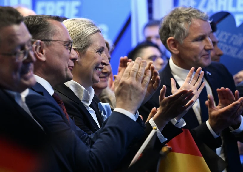 AfD wychodzi z cienia. Skrajna prawica idzie po władzę w dwóch landach
