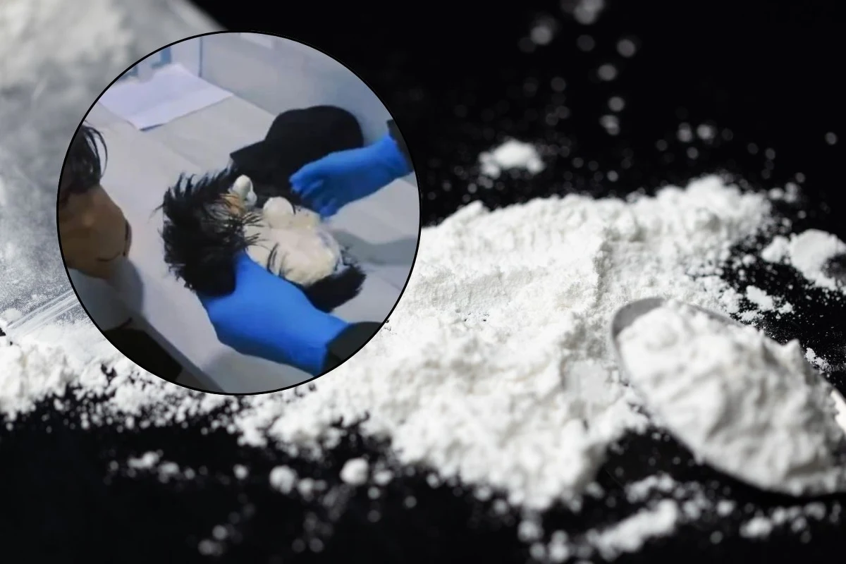 Kolumbijska policja zatrzymała na lotnisku mężczyznę, który próbował przemycić kokainę pod... tupecikiem. Ukrył pod peruką prawie ćwierć kilograma tego narkotyku. 