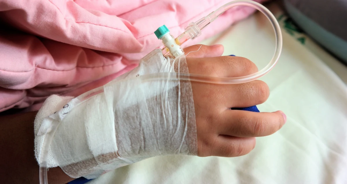 Tzw. syndrom dziecka maltretowanego stwierdzono u 10-miesięcznego Kuby, nad którym mieli się znęcać jego rodzice. Do horroru miało dochodzić na Podkarpaciu. Dziecko jest niedożywione, ma krwiaki przymózgowe i złamane kości promieniowe obu rączek. We wtorek prokuratura poinformowała, że 28-letnia Ewa L. i 36-letni Marcin L. zostali zatrzymani i usłyszeli już zarzut. Kobieta jest w zaawansowanej ciąży. 