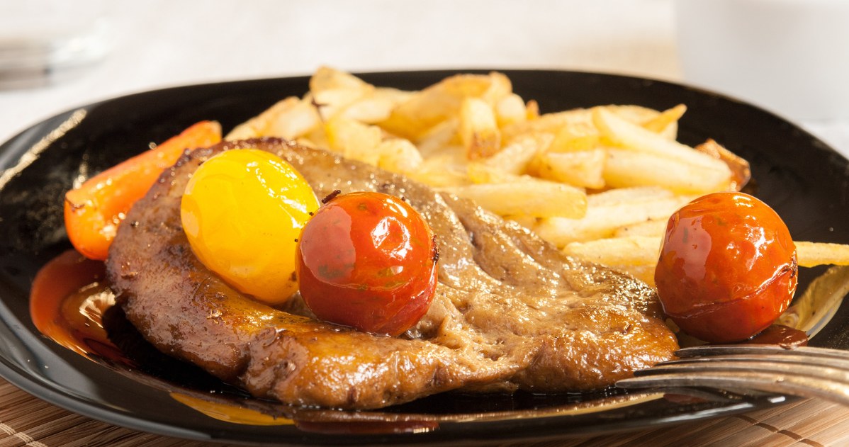 "Chińskie mięso" nie jest mięsem, ale świetnie ci je zastąpi. Mnóstwo podobieństw, dużo białka