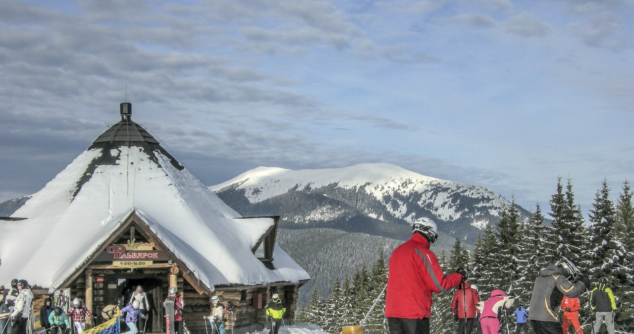 Szukają pracowników sezonowych. Dają 12 tys. zł "na rękę" i zakwaterowanie