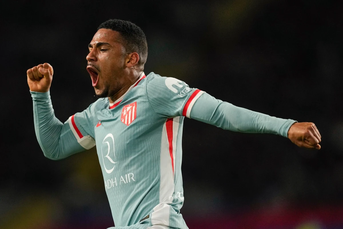 Niezwykle emocjonujący okazał się wtorkowy półfinałowy mecz Pucharu Króla pomiędzy hiszpańskimi drużynami FC Barcelona i Atletico Madryt. Skończyło się na 4:4, a jedną z bramek zdobył Robert Lewandowski.