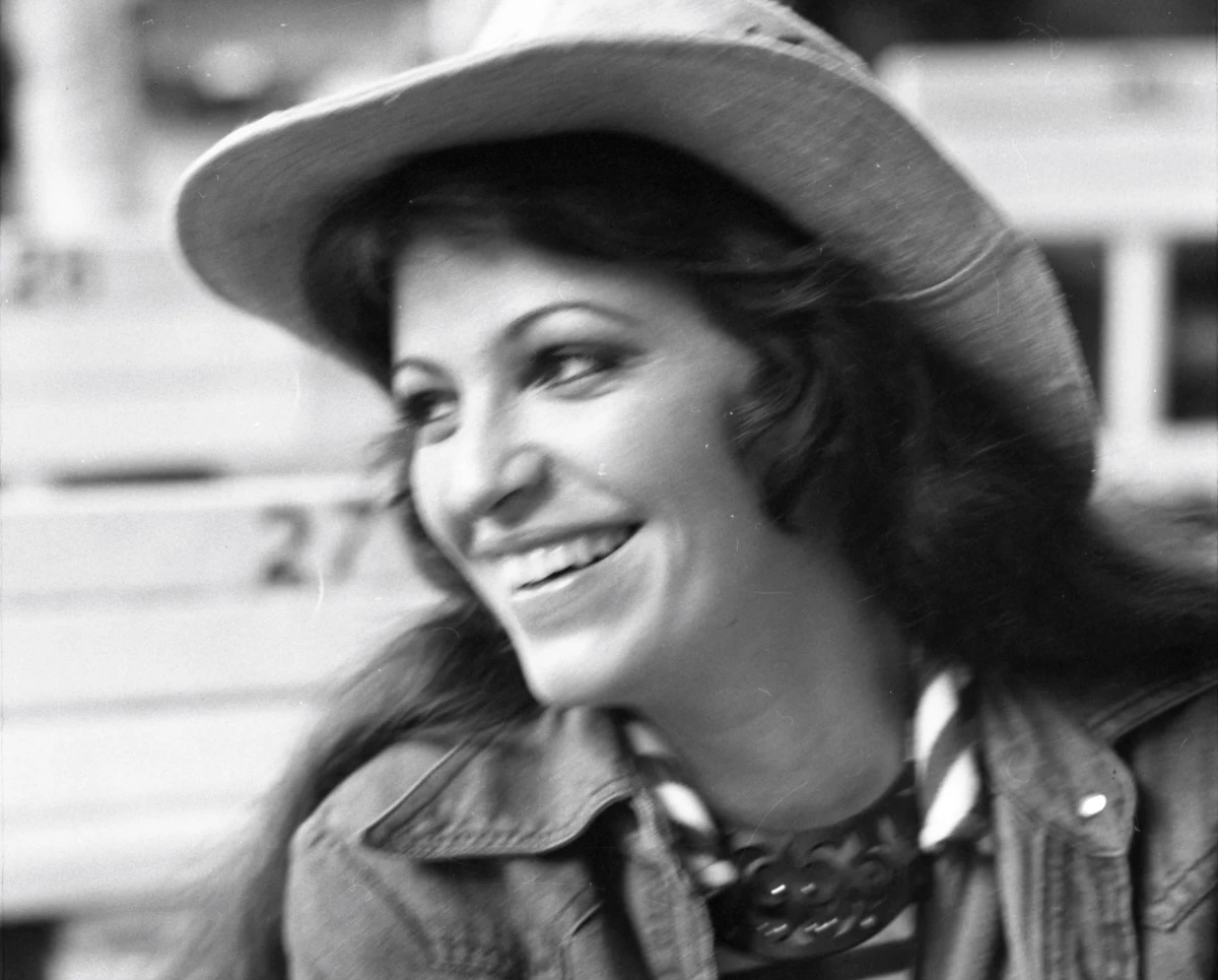 Podczas koncertu "Życia mała garść" piosenki Anny Jantar i Jarosława Kukulskiego zaśpiewają: Ralph Kaminski, Kasia Kowalska, Piotr Cugowski, Kuba Badach, Natalia Przybysz, Kayah, Kasia Lins oraz Ania Karwan. Widzowie usłyszą najpiękniejsze utwory niezapomnianej pary artystów, m.in.: "Tyle słońca w całym mieście", "Radość najpiękniejszych lat" czy "Tylko mnie poproś do tańca". Koncert odbędzie się 12 października w Atlas Arenie w Łodzi.