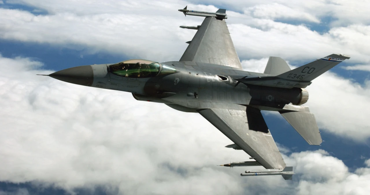 Nowe dane o F-16 w Ukrainie. Ile ich jest i czy zmienią sytuację na froncie?