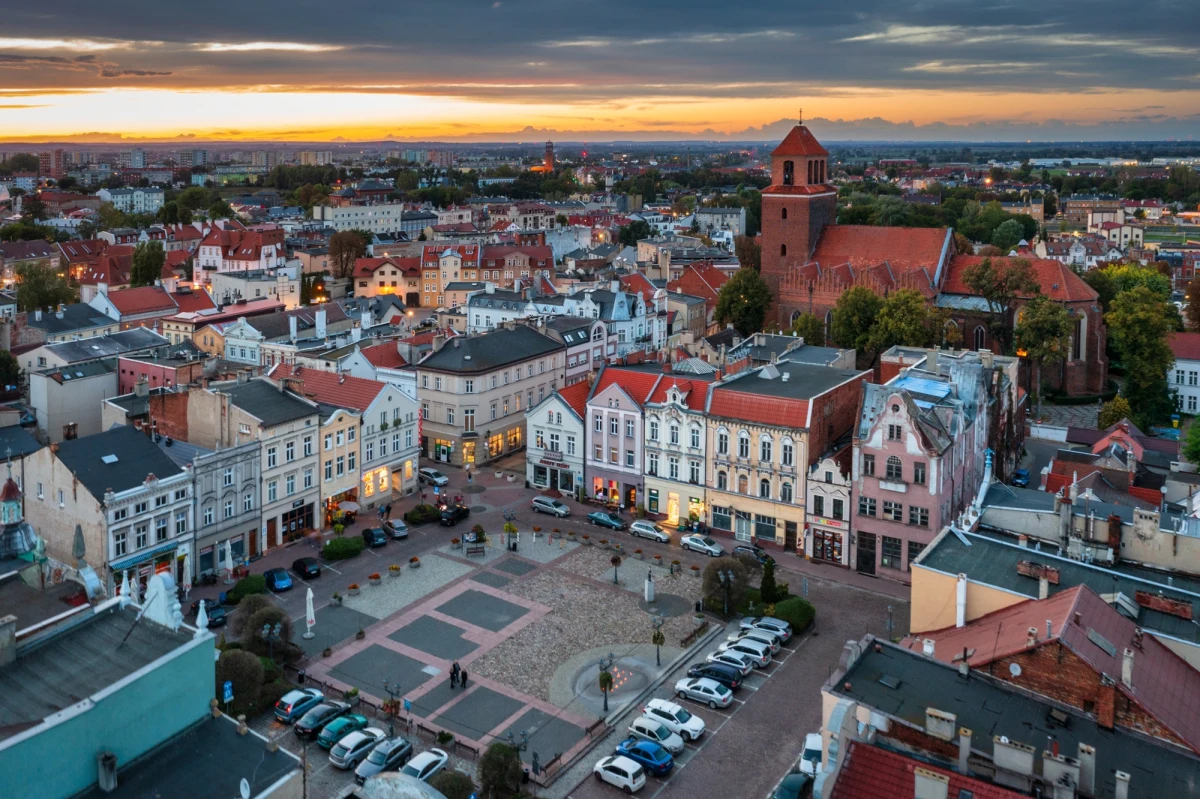 W Urzędzie Miejskim w Tczewie znaleziono kamerę, która rejestrowała dźwięk i wideo. Do tego nie działała w oficjalnym systemie monitoringu. Prezydent Tczewa złożył zawiadomienie do prokuratury.