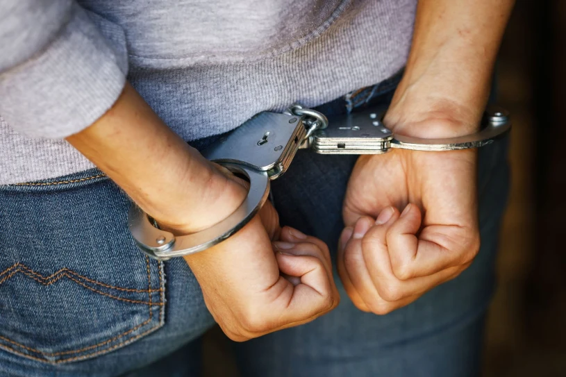 Przebrał się za postać z horroru i wyszedł na ulicę. Skończyło się aresztem