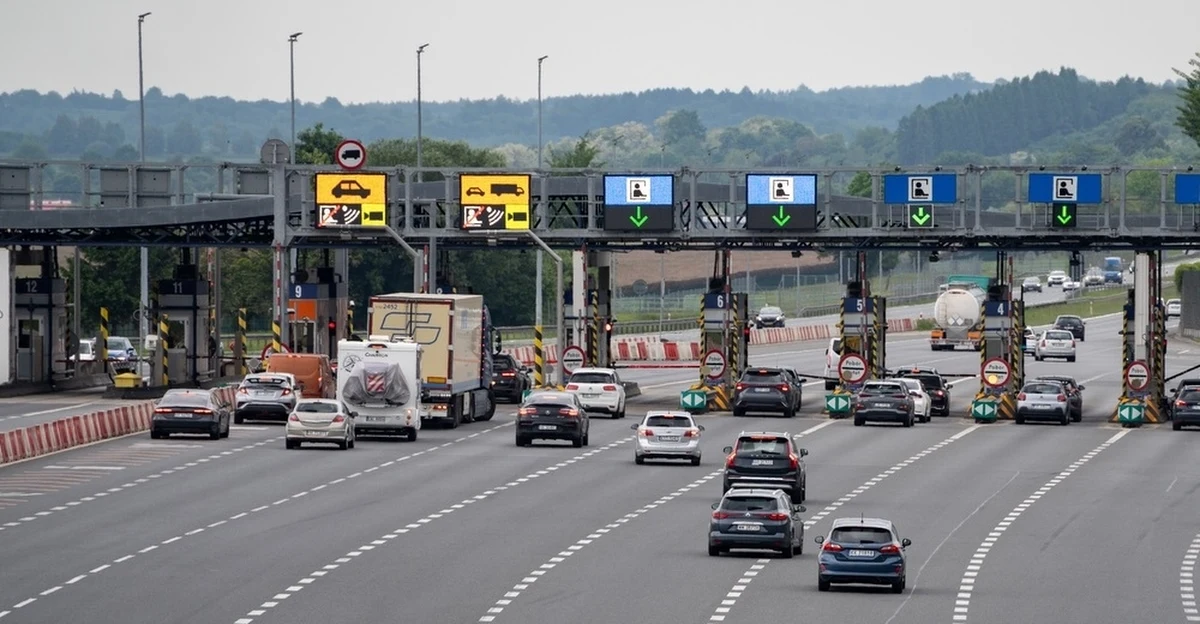 Remonty i podwyżki - tak w najbliższych miesiącach będzie wyglądała rzeczywistość kierowców korzystających z autostrady A4. Od soboty (1.03) ruszą prace drogowe na kolejnych odcinkach, a od kwietnia za przejazd z Krakowa do Katowic i z powrotem zapłacicie więcej.