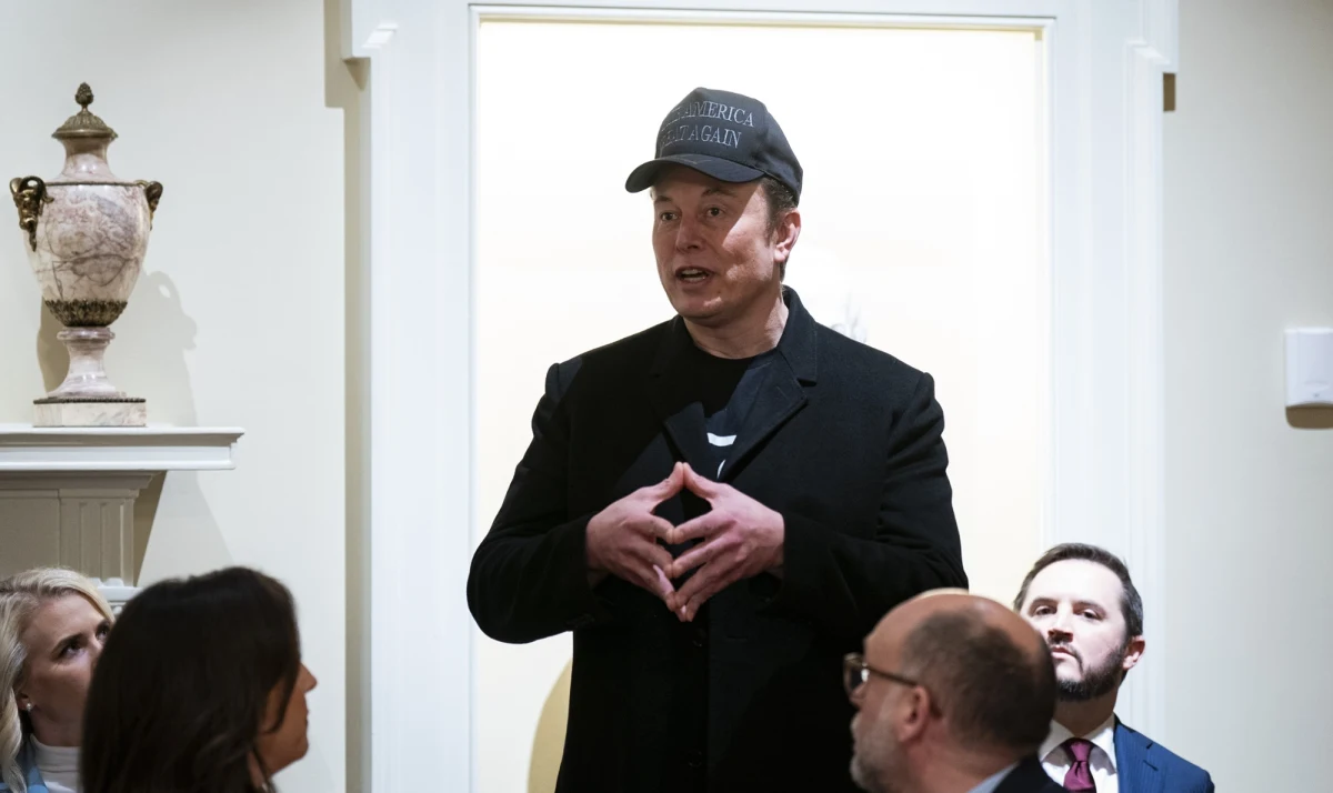 Elon Musk skomentował na platformie X wczorajszą awanturę w Białym Domu. "Zełenski zniszczył sam siebie na oczach Amerykanów" - napisał miliarder, nawiązując do spotkania prezydenta Ukrainy z przywódcą USA Donaldem Trumpem.