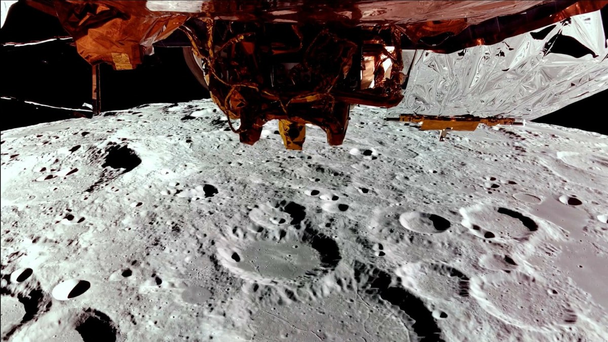 Private Blue Ghost Probe’s Successful Moon Landing: A Groundbreaking Achievement Unveiled!