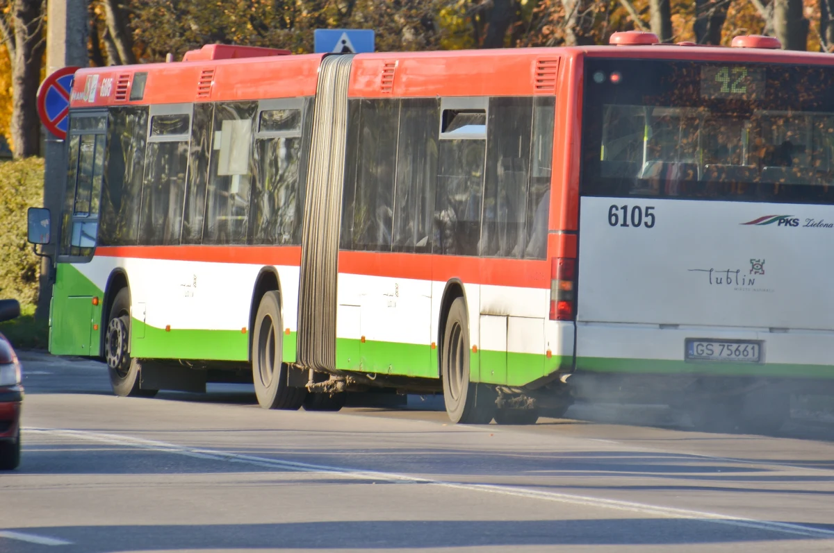 Dziś zmieniają się rozkłady jazdy miejskich autobusów i trolejbusów w Lublinie. Komunikacja miejska powraca do częstotliwości sprzed ferii, ale to nie wszystkie zmiany.