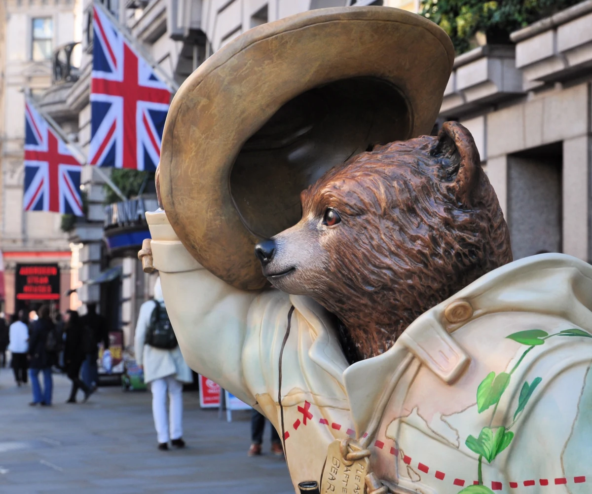 Miś Paddington uratowany! Brytyjska policja odzyskała statuę sympatycznego misia, którą skradziono w miniony weekend z miasteczka Newbury.
