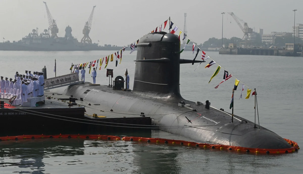 Maroko chce kupić dwa okręty podwodne. Chętnych na podpisanie kontraktu z marokańską marynarką wojenną nie brakuje - to cztery europejskie stocznie, na czele z francuską Naval Group i niemieckim ThyssenKrupp Marine Systems. Ich rywalem jest Rosja, która traci pozycję światowego lidera sprzedaży broni.