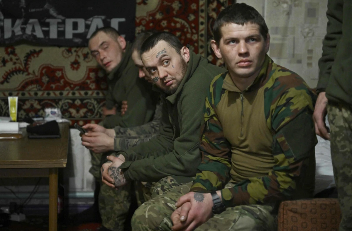 Stało się - prezydent Stanów Zjednoczonych Donald Trump podjął decyzję o wstrzymaniu pomocy wojskowej dla Ukrainy. To fatalne wieści dla stawiającego czoła rosyjskiej agresji Kijowa, wszak - jak przekazał CNN - Siły Zbrojne Ukrainy bez dalszego wsparcia Waszyngtonu będą mogły kontynuować walkę w obecnym tempie "przez kilka tygodni, być może do lata".