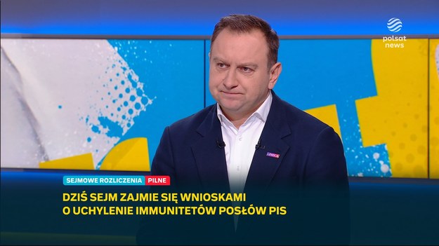 - Złamania prawa sto procent, zemsty politycznej zero procent - mówił poseł Nowej Lewicy Tomasz Trela o wnioskach o uchylenie immunitetów Mariuszowi Błaszczakowi i Dariuszowi Mateckiemu. Dodał w "Graffiti", że są "konkretne argumenty prokuratury".