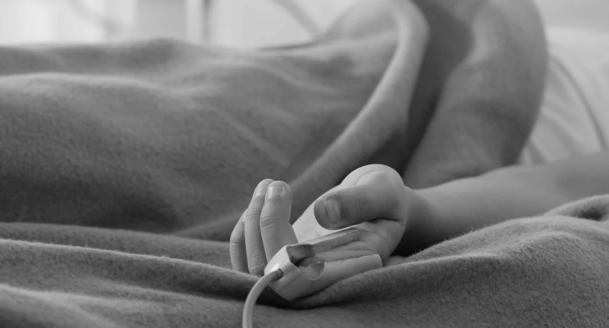 Ruszyło śledztwo w sprawie śmierci 10-letniego dziecka, które zadławiło się pionkiem do gry planszowej podczas zajęć w świetlicy szkolnej. Chłopiec zmarł w szpitalu. Do wypadku doszło 27 lutego w Złotoryi na Dolnym Śląsku.