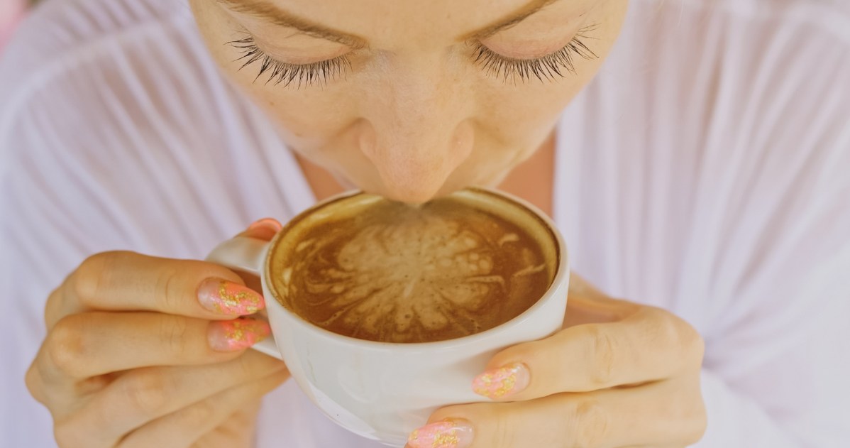 Pij tę kawę, gdy masz problemy z ciśnieniem lub chcesz schudnąć. Plusy też dla wątroby