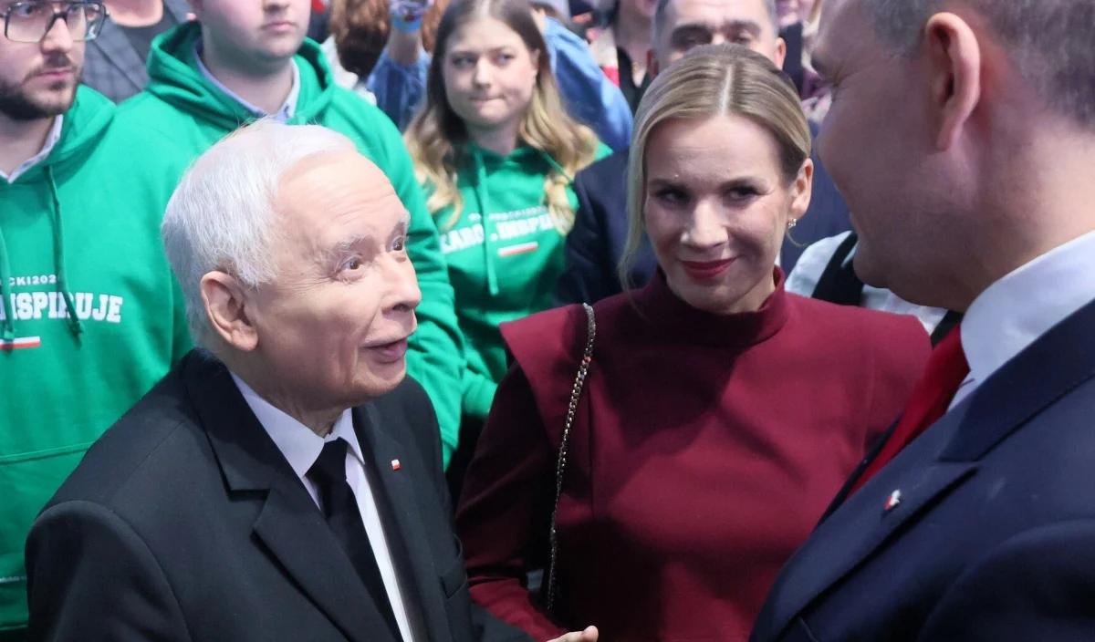 Sejmowa komisja regulaminowa spraw poselskich i immunitetowych zarekomendowała w środę w Sejmie przyjęcie wniosku o uchylenie immunitetu posłowi PiS Jarosławowi Kaczyńskiemu.