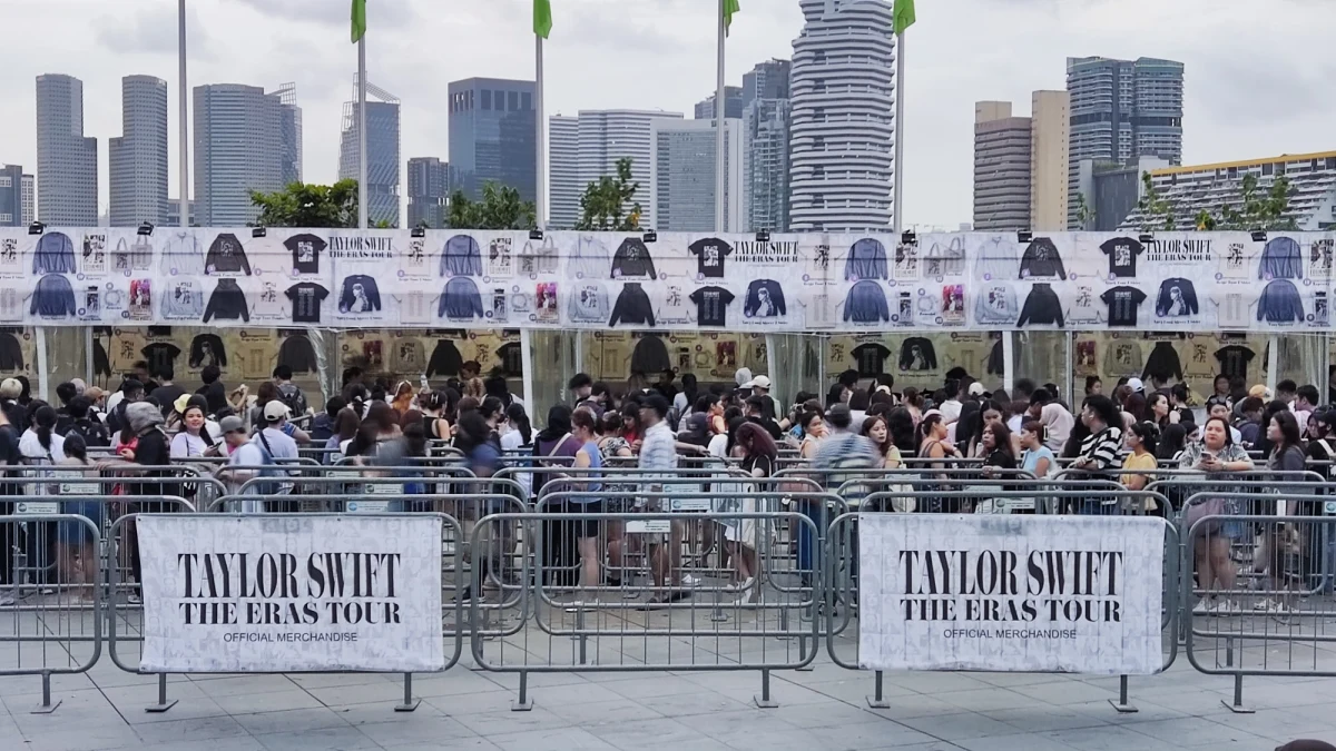 Blisko 1000 cyfrowych biletów na koncerty Taylor Swift i innych artystów wykradli hakerzy zatrzymani wczoraj w nowojorskim hrabstwie Queens. Na odsprzedaży wejściówek zarobili ponad 600 tysięcy dolarów. 