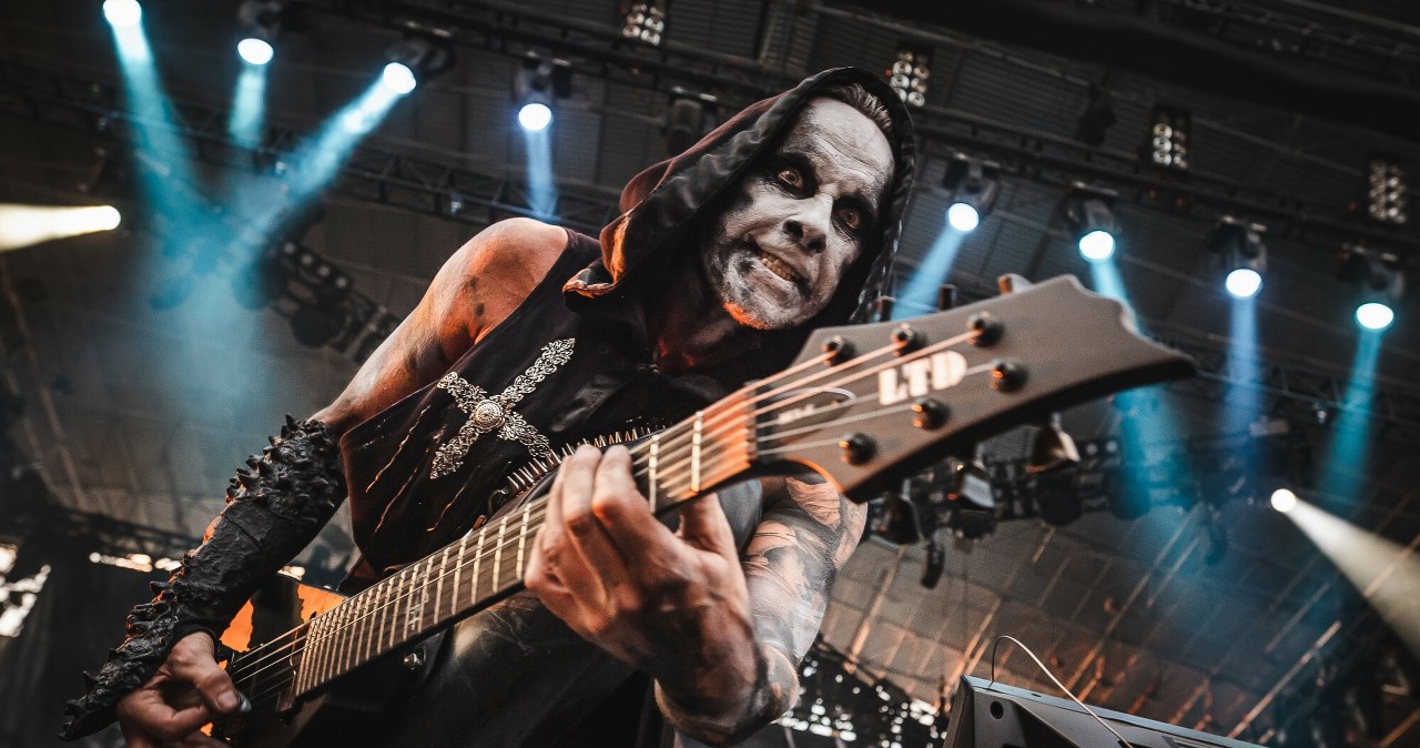 Behemoth wkracza na nowy obszar. "Bezlitosna. Wyzbyta skruchy. Doskonała"