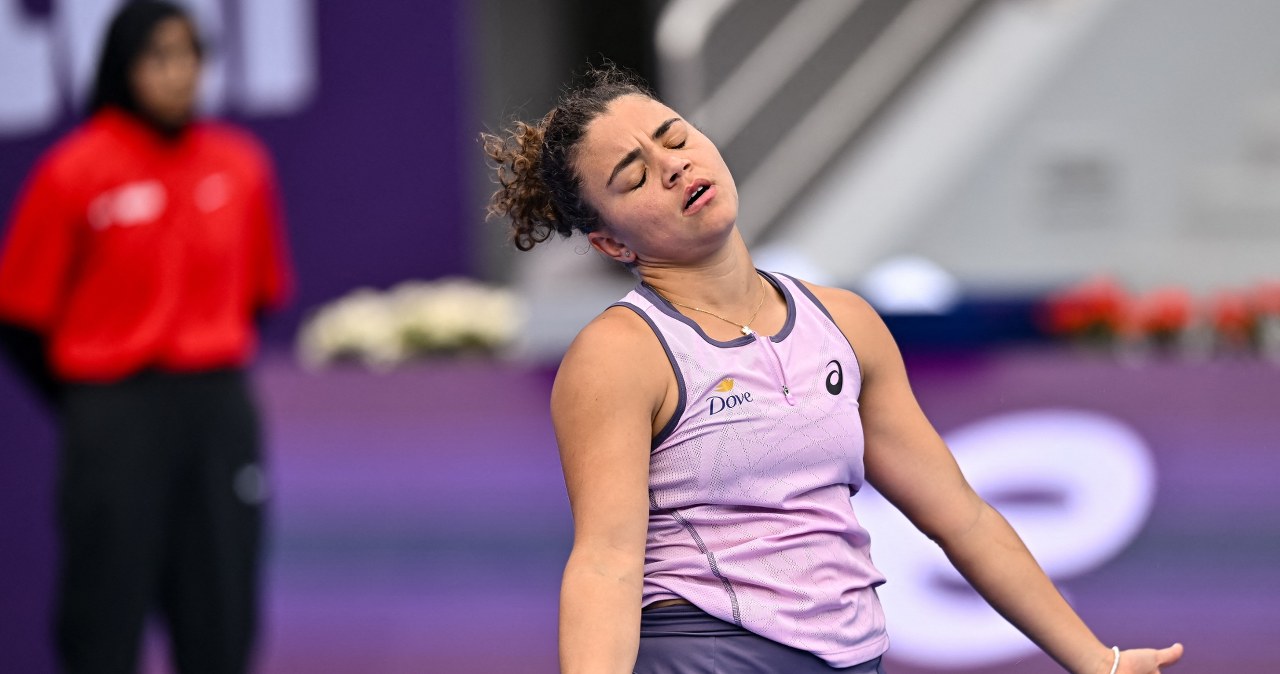 Koszmar Jasmine Paolini trwa. Nie obroni tytułu w Rzymie. Jest komunikat