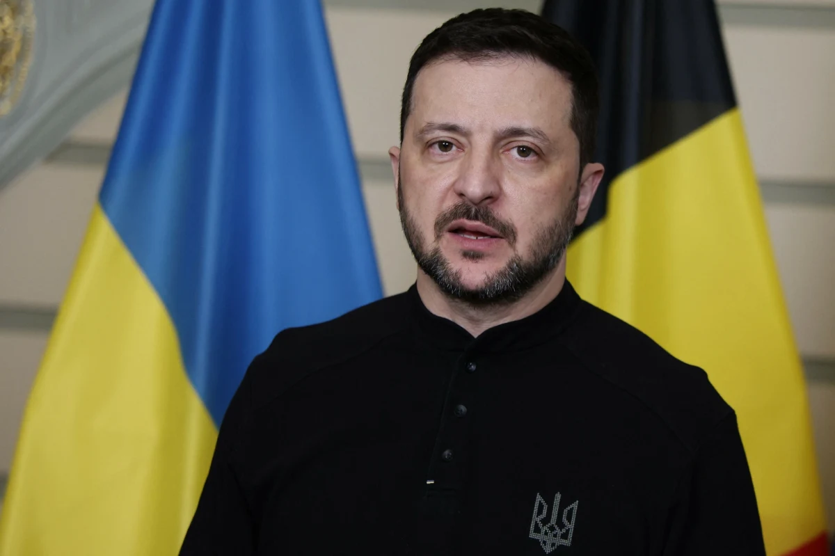 Znacząco wzrósł poziom zaufania społecznego do Wołodymyra Zełenskiego. Po zaostrzeniu stosunków Kijowa z Waszyngtonem, w szczególności po kłótni prezydenta Ukrainy z Donaldem Trumpem w Białym Domu, ukraińskiemu przywódcy ufa 68 proc. rodaków. To wzrost aż o 11 punktów procentowych względem badania z początku lutego.